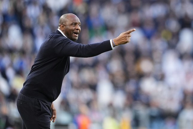 Pelatih Genoa, Patrick Vieira. (c) Fabio Ferrari/LaPresse via AP